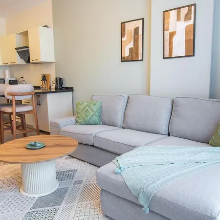 Modern & Stylish 1 Bdr Taksim Living *